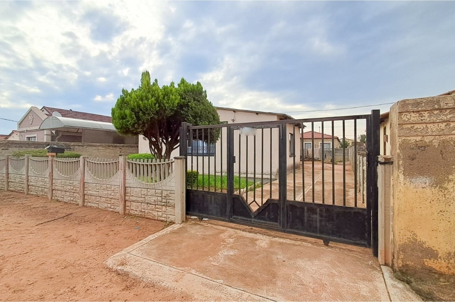 3 Bedroom Property for Sale in Jouberton North West
